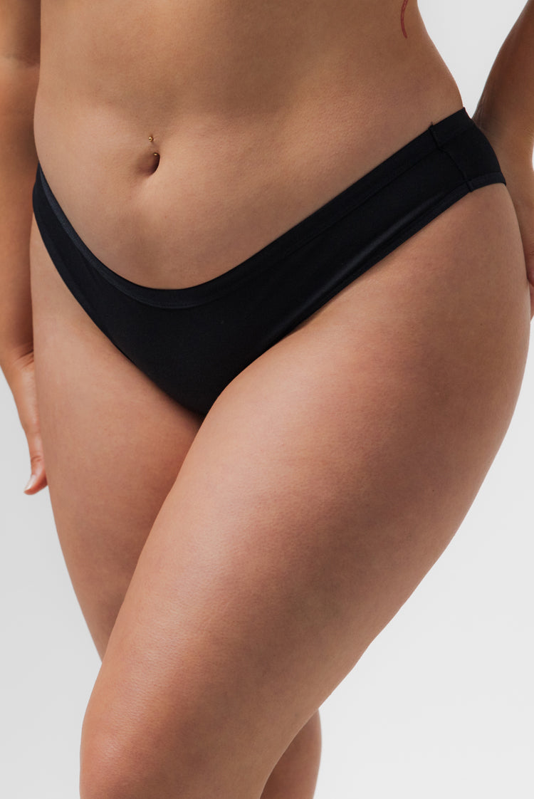 Cotton Candy Essential Mid Rise Panties Black 3 Pack