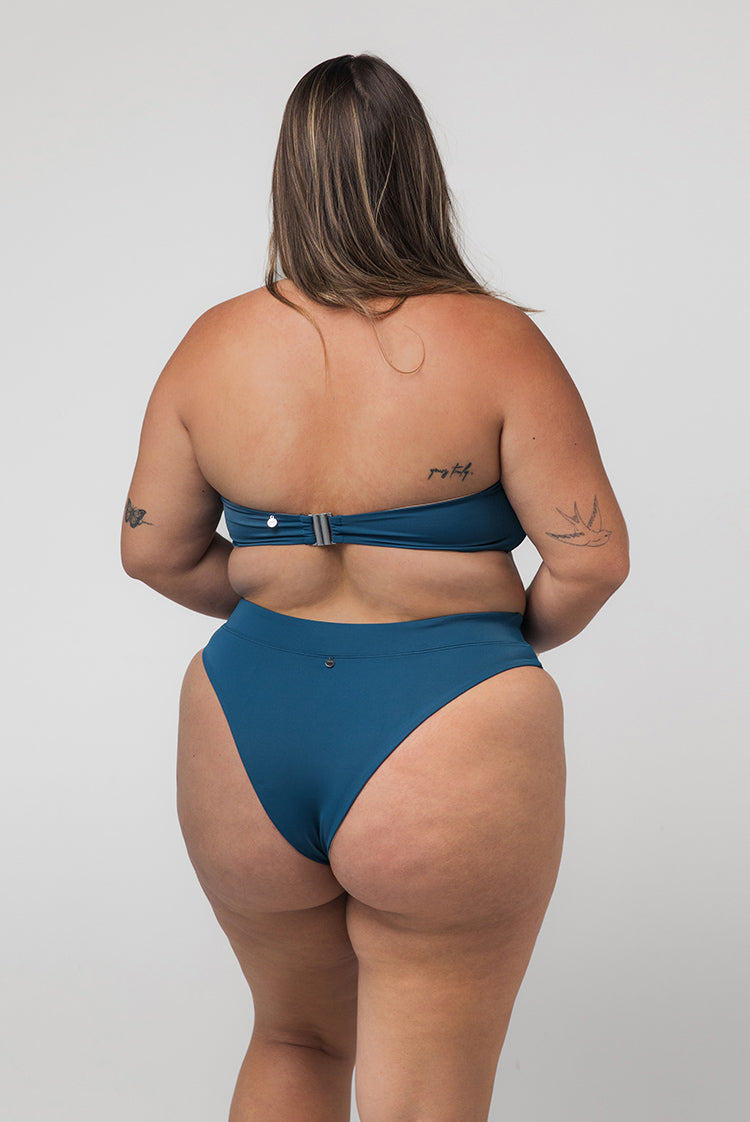 Obviously Iconic Swim Claudia Bow Bikini Top